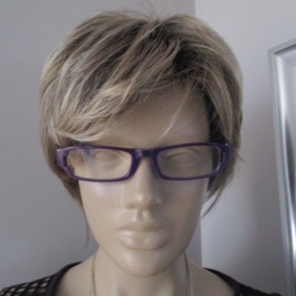 Raquel Welch Wig - Picture 1 of 7